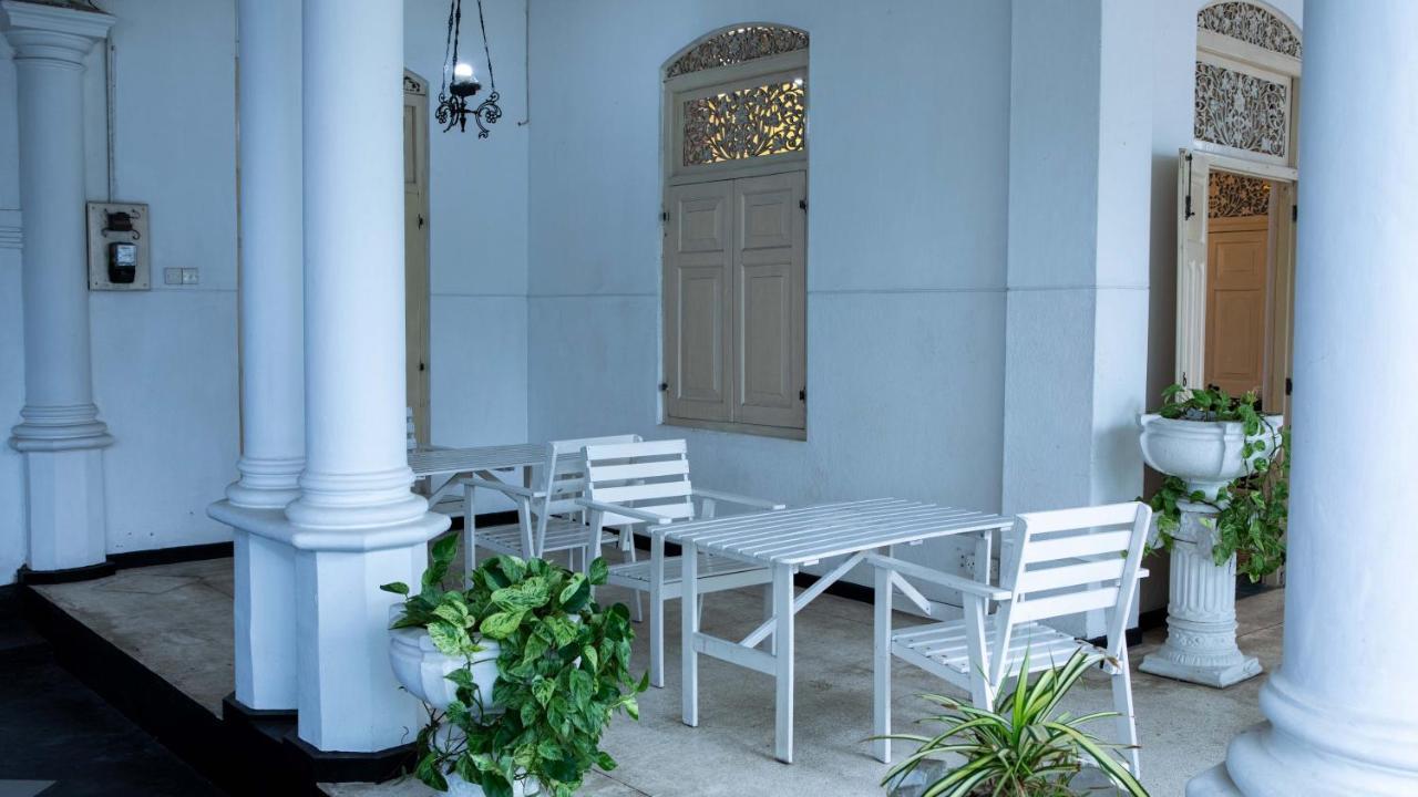 Barnes Villa Dehiwala-Mount Lavinia Eksteriør bilde