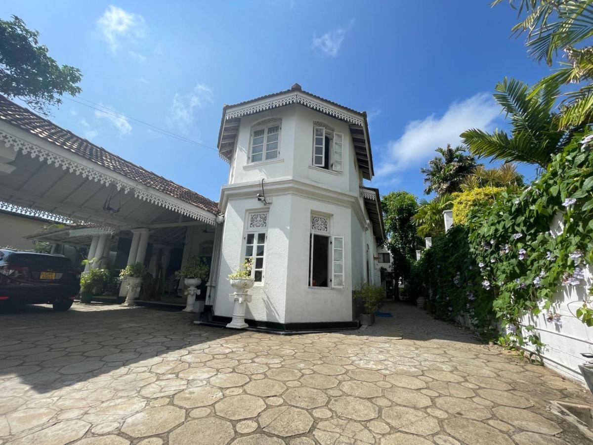 Barnes Villa Dehiwala-Mount Lavinia Eksteriør bilde