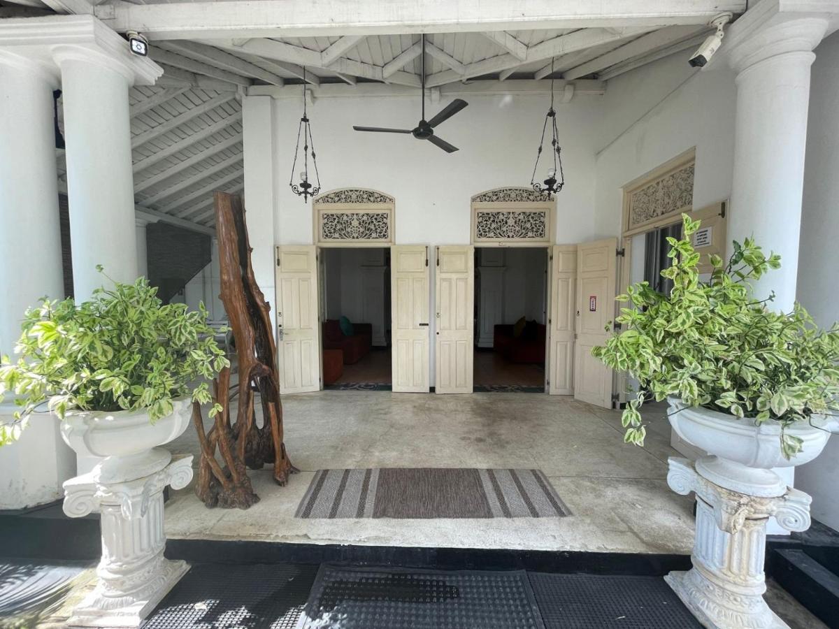 Barnes Villa Dehiwala-Mount Lavinia Eksteriør bilde