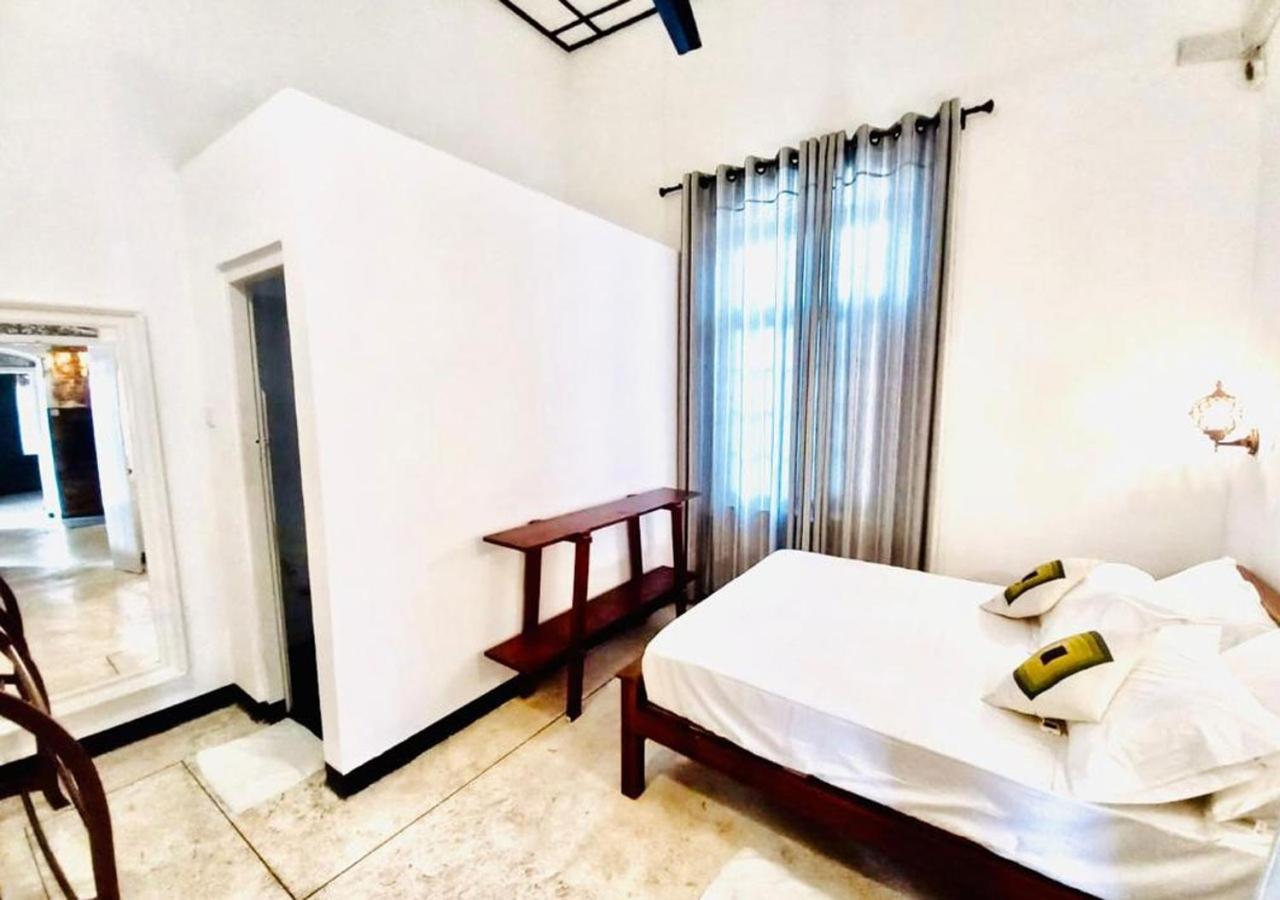 Barnes Villa Dehiwala-Mount Lavinia Eksteriør bilde