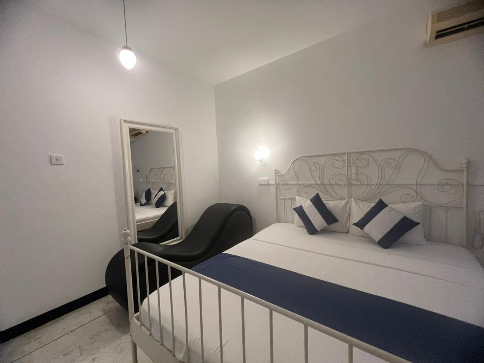 Barnes Villa Dehiwala-Mount Lavinia Eksteriør bilde